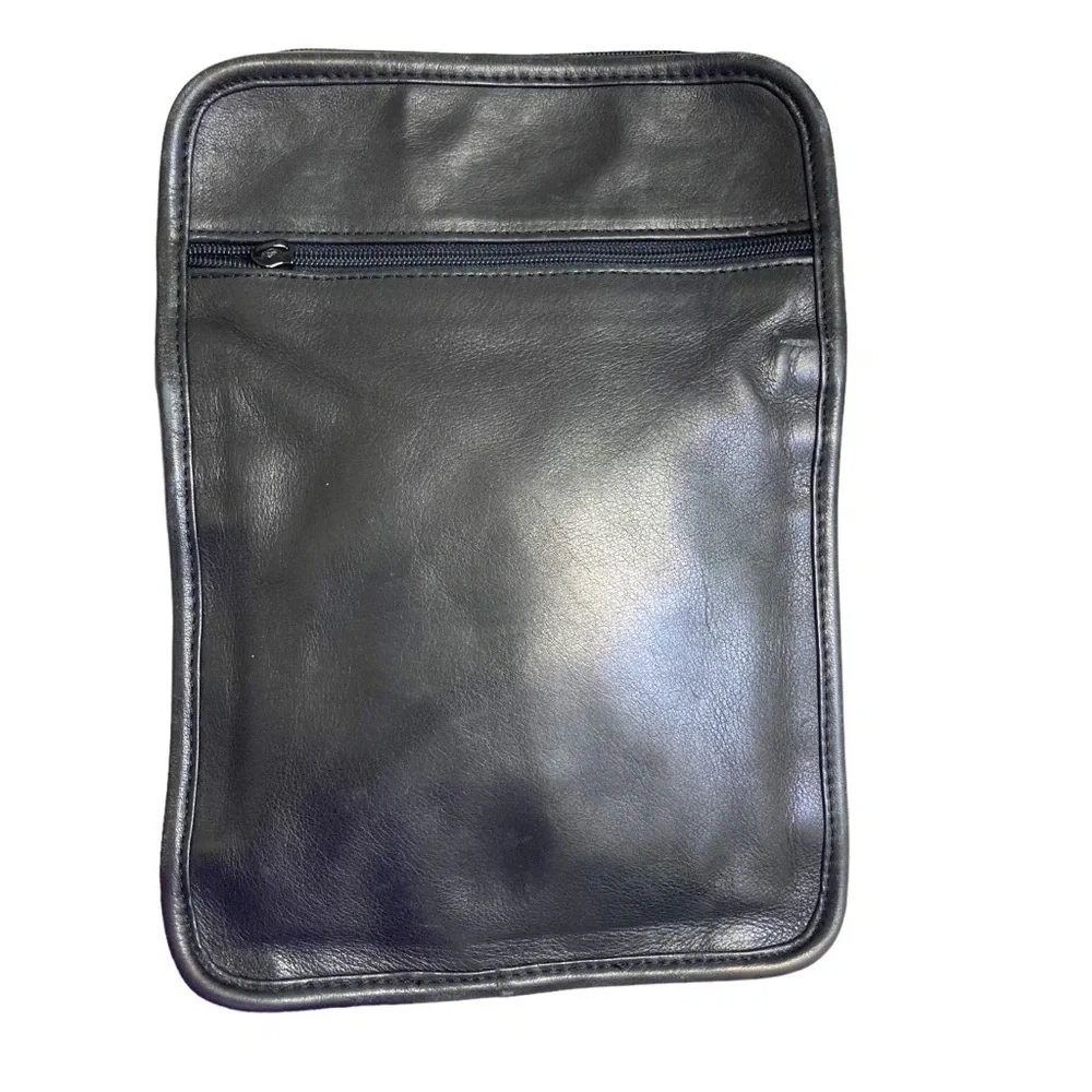 Tumi black leather vintage messenger bag